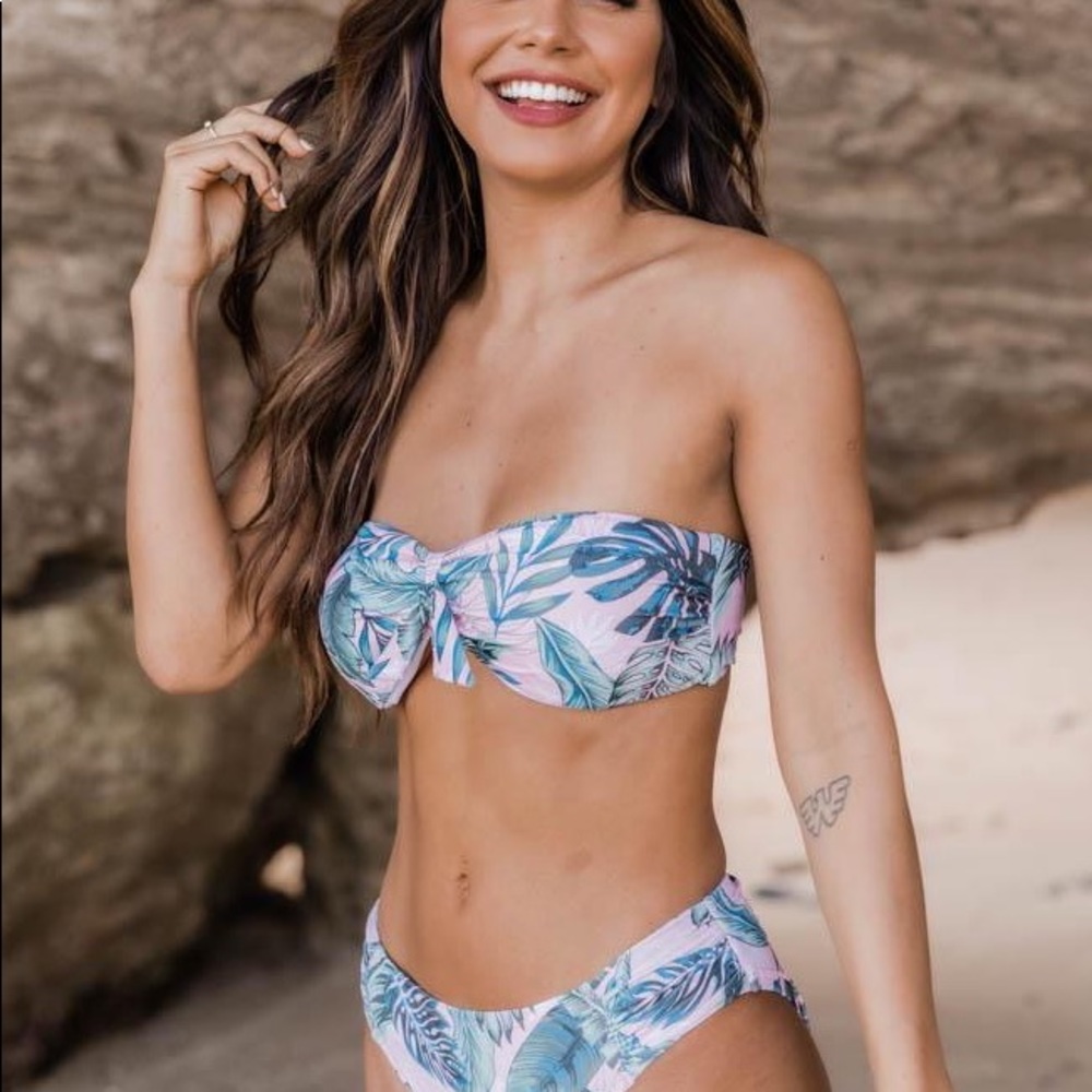 Sea Of Love Leaf Print Top & High Waisted Bottoms Bikini